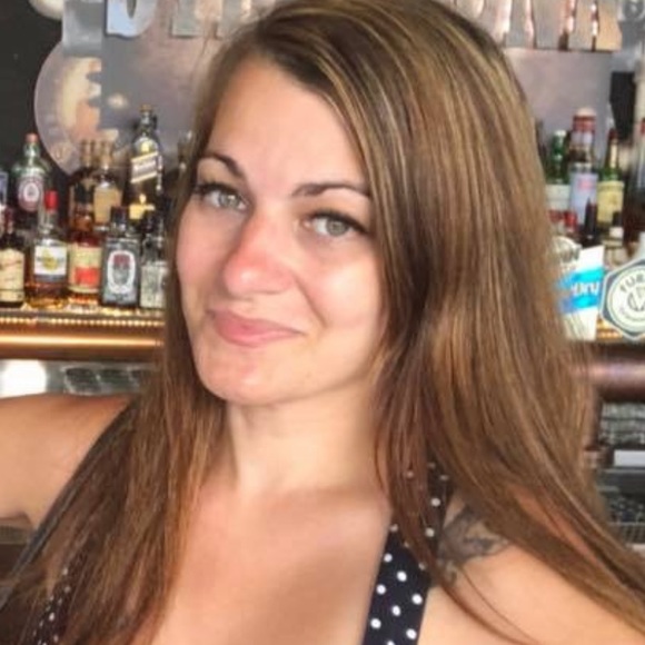 Meet your Posher, Annie - Picture 1 of 1